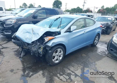 2012 Hyundai Elantra Gls (Ulsan Plant) z USA, uszkodzony, nr VIN KMHDH4AE2CU265832